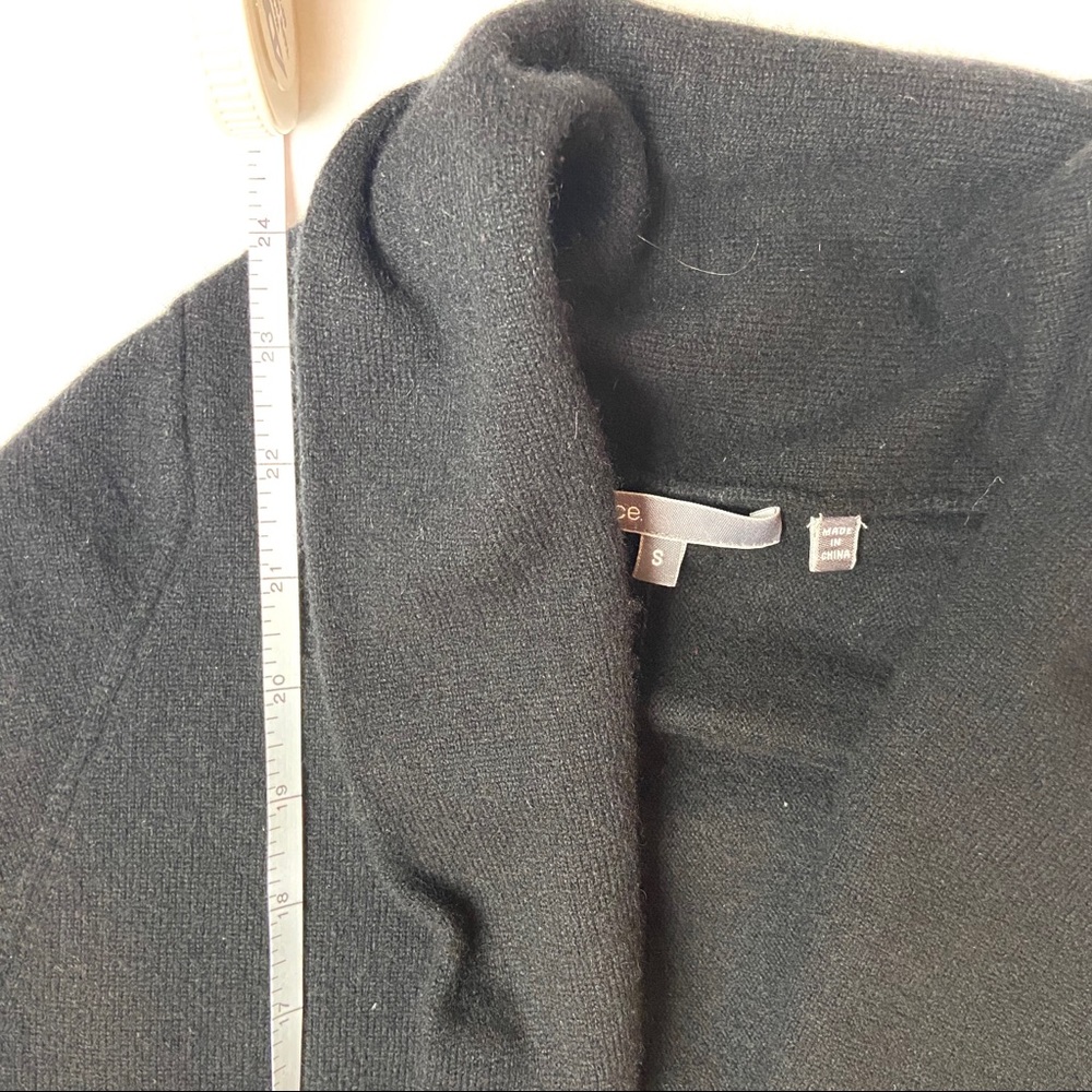 SOLD EUC Vince 100% Cashmere Shawl Collar Cardigan - Picture 5 of 7